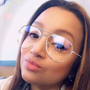 Meet your Posher, Bella